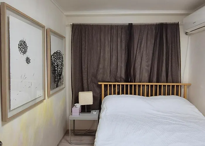 アパート 2newly Opened, Prime Bukchon Location, Hanok Village View, 56 Sqm, 8 Min To Anguk Station, Sleeps Up To 5 ソウル特別市