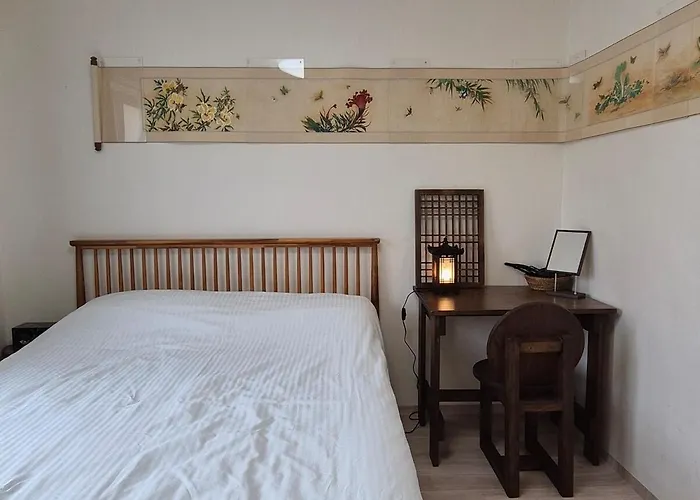 2newly Opened, Prime Bukchon Location, Hanok Village View, 56 Sqm, 8 Min To Anguk Station, Sleeps Up To 5 アパート